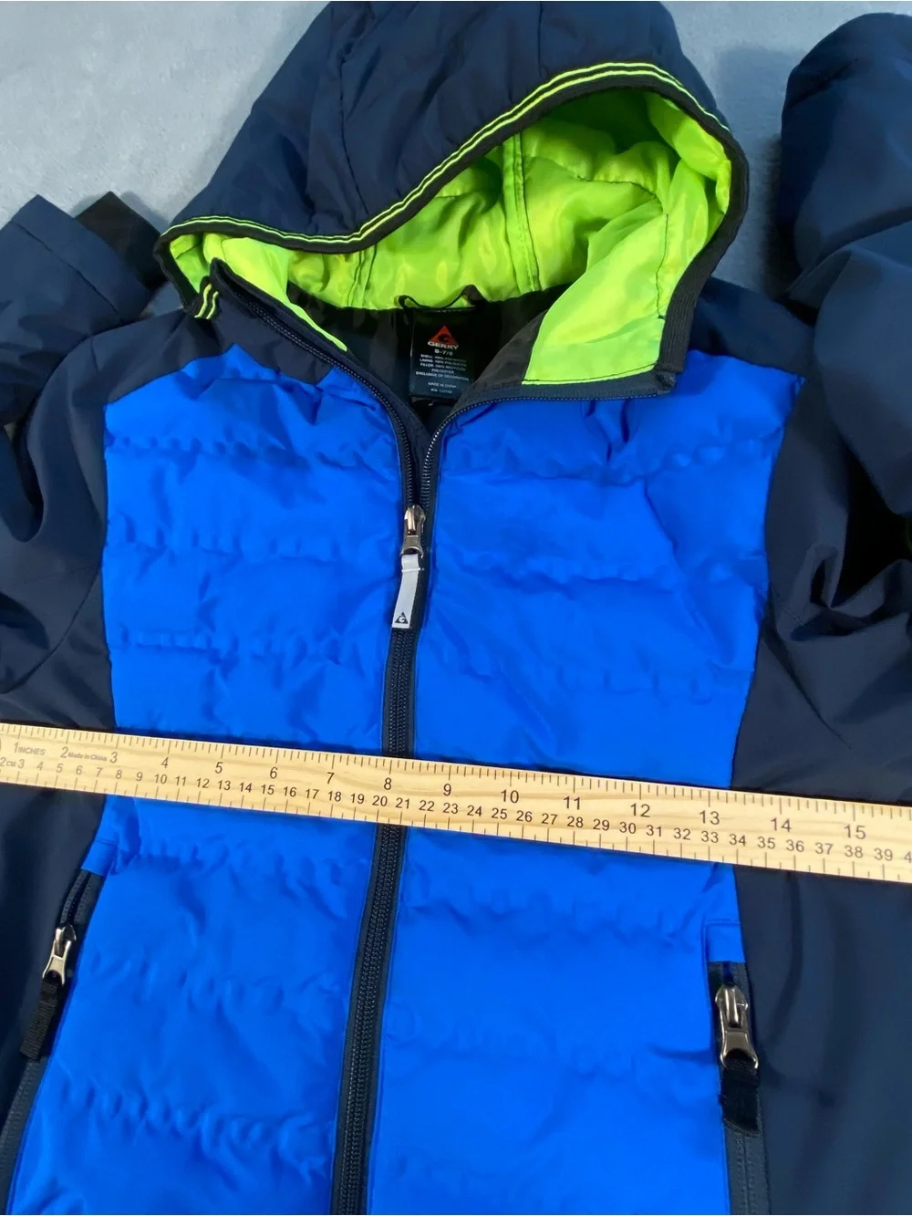 Gerry Boys’ Blue & Navy Long sleeves zip up Hooded Winter Jacket, size 7/8
